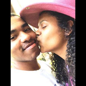 Meet your Posher, Leila